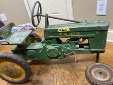 old john deere metal trackor