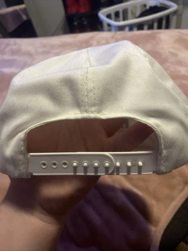 Chapéu Snapback Vintage Anos 80 Reebok - Imagem 4 de 4