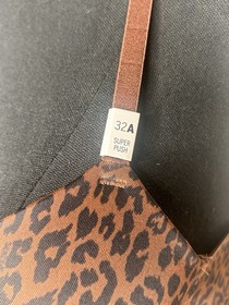 Victoria&rsquo;s Secret Pink Super Push Up Bra VS Ganache Brown Leopard 32A