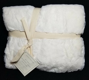 Pottery Barn Kids My First Anywhere Chair Ivory Faux Fur