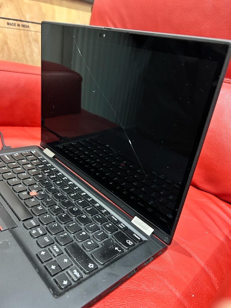 Lenovo ThinkPad X390, 512GB 16GB i7-8565U 13.3