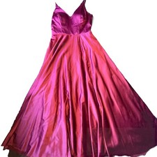 Windsor M 7/8  Burgundy Satin Long Dress Gown  Spaghetti Strap