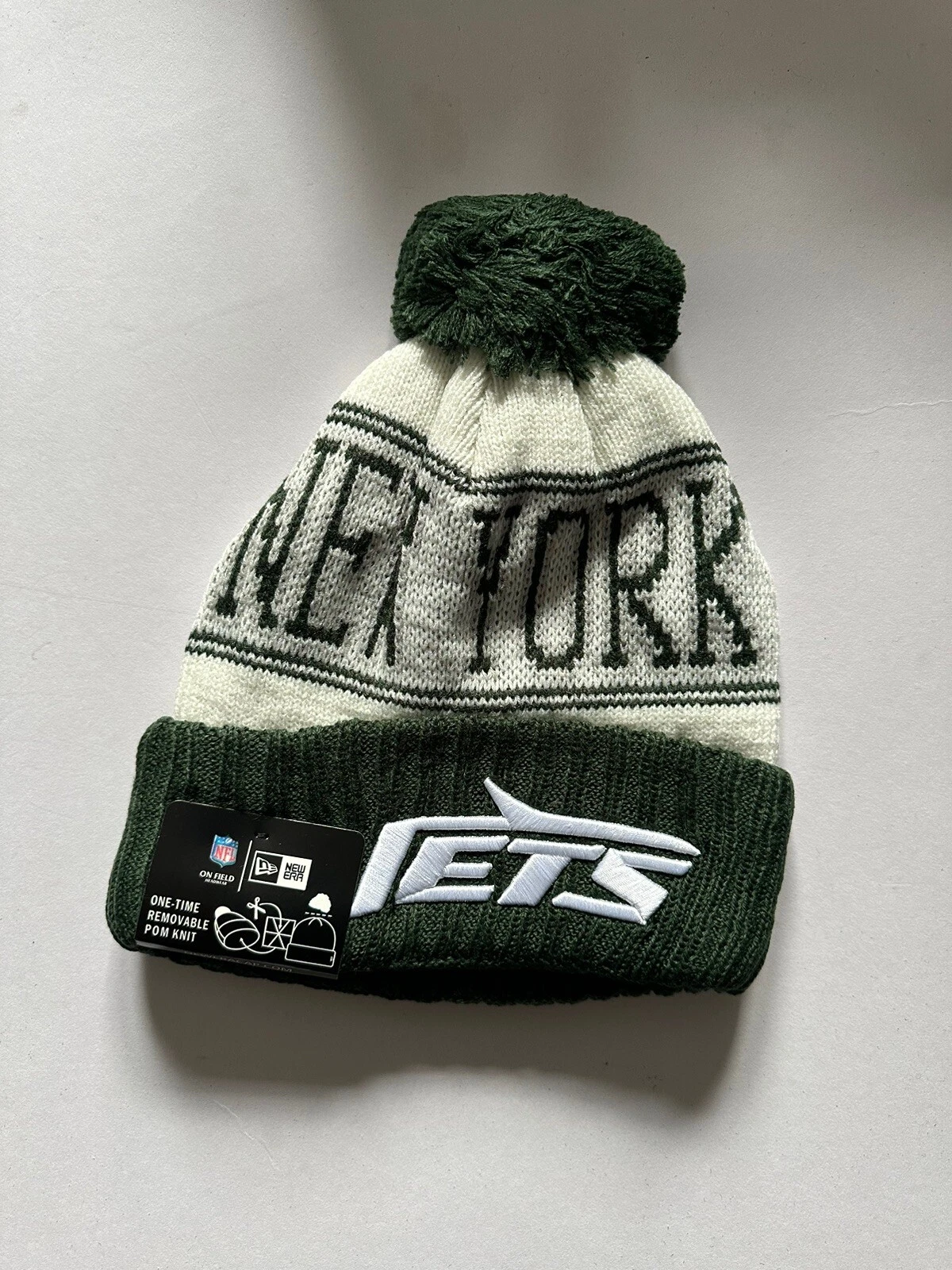 New York Jets NFL Bobble Beanie Multicoloured. New With Tag Still On