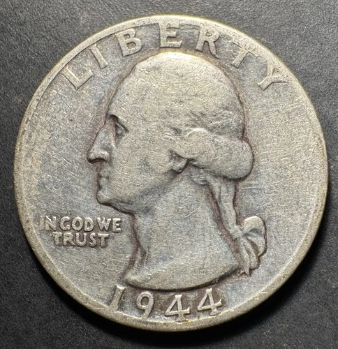 1944-D Silver Washington Quarter (Circulated) - (#3025) Very Fine Condition