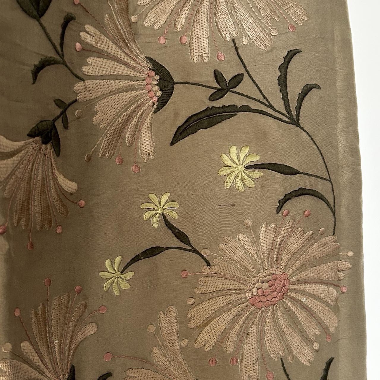 Patrick Christopher Embroidered Floral Embroidere… - image 3