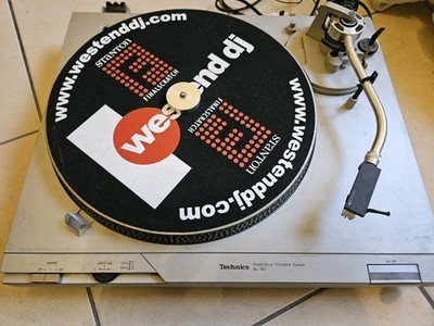 TECHNICS SL-D1 DIRECT DRIVE AUTO RETURN TURNTABLE PLATTENSPIELER 