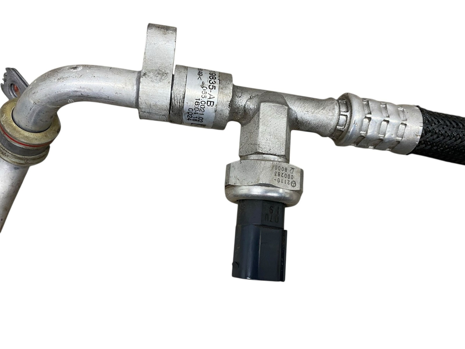 2022 Aston Martin V8 Vantage Hvac A/c Hose Line KY63-19972-AA JY53-19835-AB
