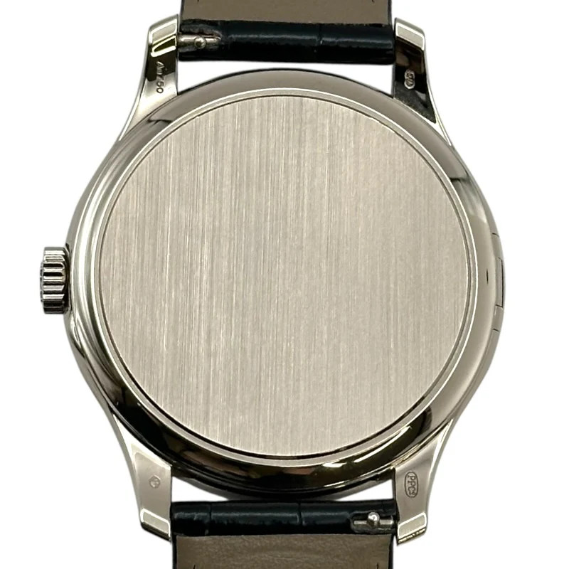 Patek Philippe Calatrava 5227G-010 39 mm Black Dial