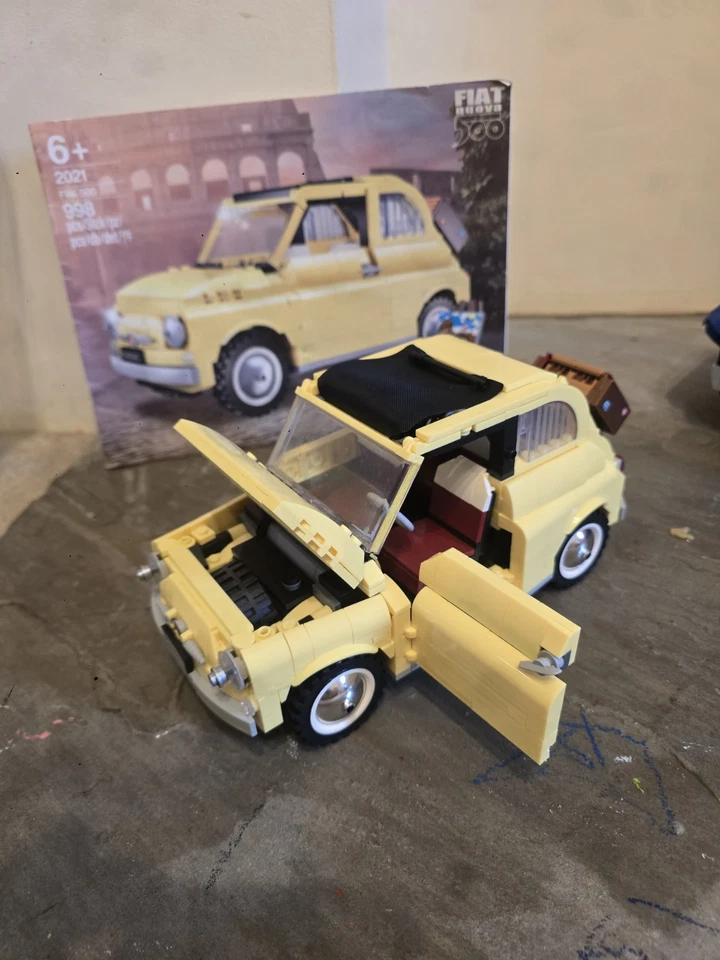 LEGO Creator 10271 Fiat 500, photo 2 of 5