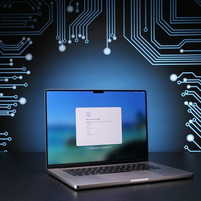 Apple MacBook Pro 16'' (2021) / M1 Pro CPU, 16C GPU, 16 GB RAM, 512 GB SSD