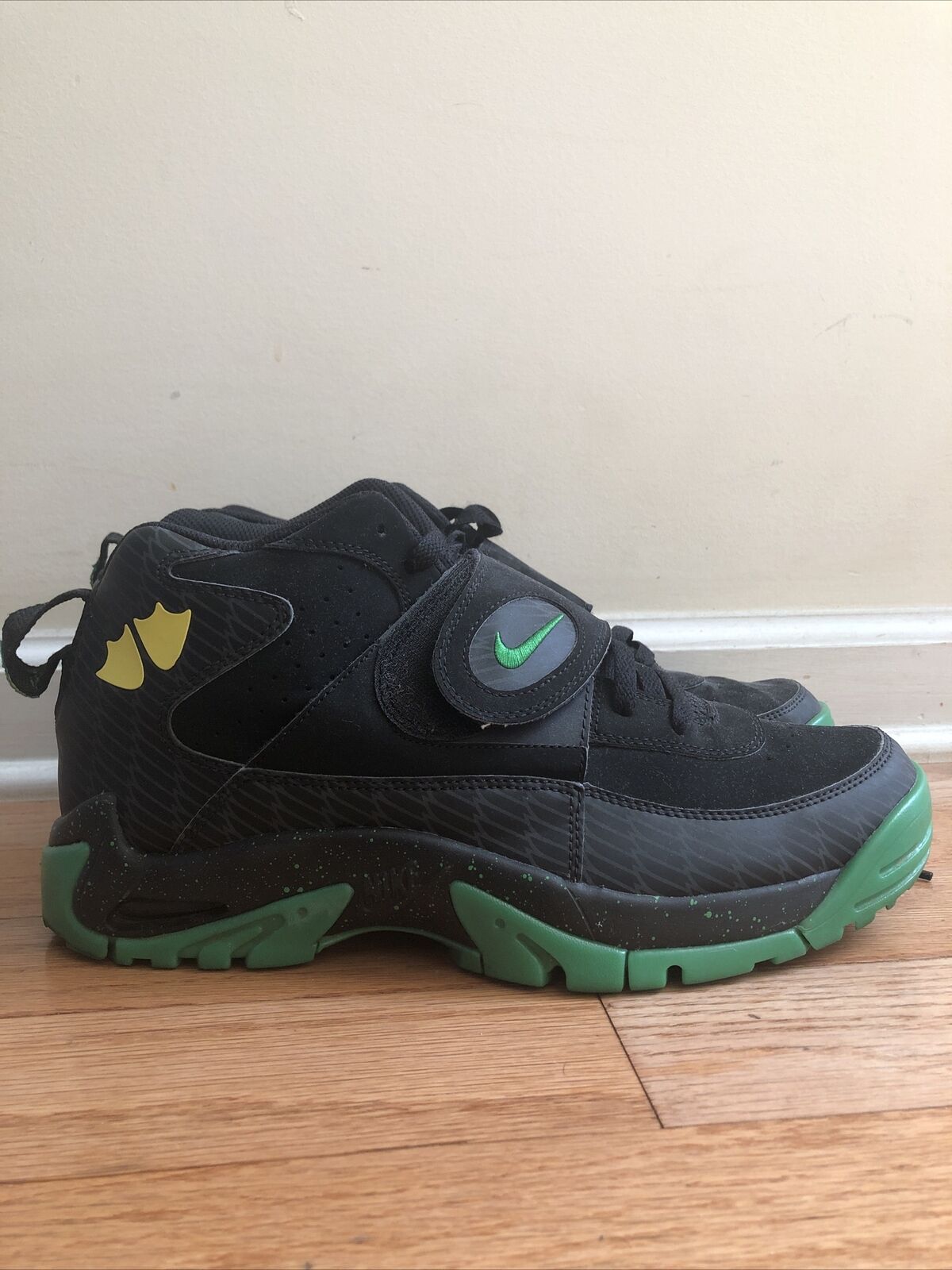 nike air mission retro for sale