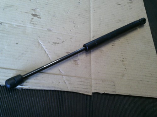 Mercedes W208 CLK Cabrio Hydraulikzylinder Verdeckkasten 2087500136