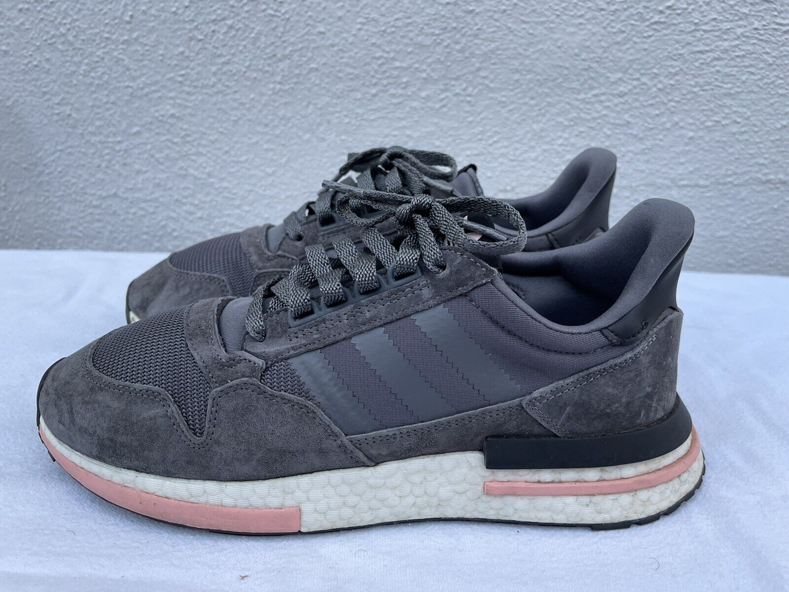 EUC ADIDAS ZX 500 RM Men US 11 GREY PINK BOOST SU… - image 1