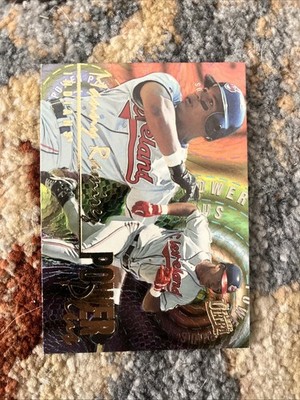 1996 Ultra #7 Manny Ramirez Power Plus Gold Medallion