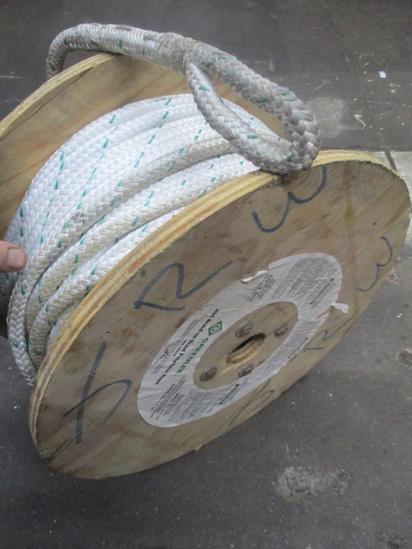 GREENLEE 455  1/2" x 300' DOUBLE BRAIDED PULLING ROPE w/2EYES