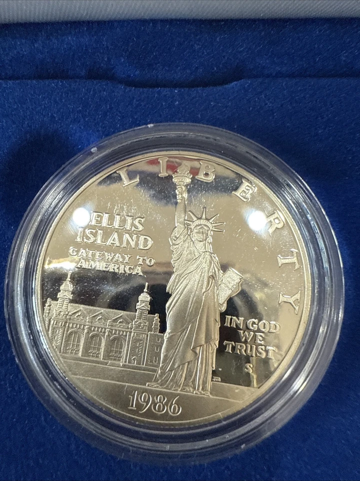 1986 United States Liberty Coins Mint Proof Set - Silver Dollar & Half Dollar - Image 2 of 4