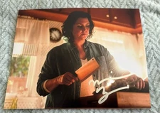Melanie Lynskey Signed 8x10 Photo Yellowjackets