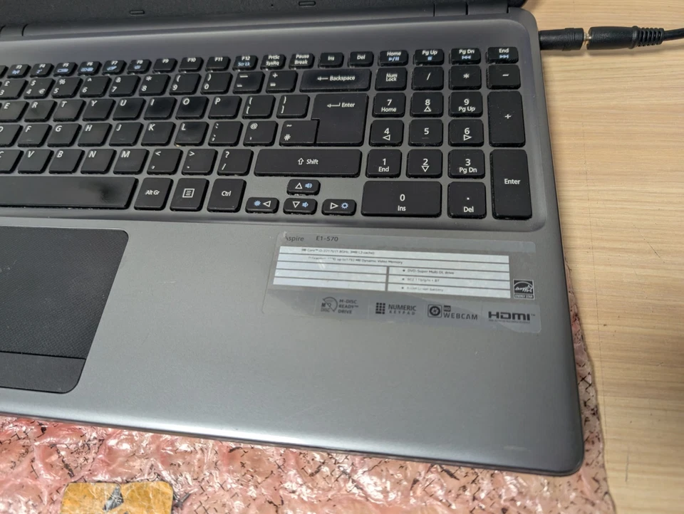 Acer Aspire E1-570 - i3-3217U - 4GB Ram - ohne Speicher - Bild 3 von 4