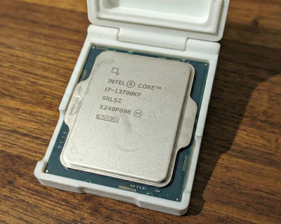 CPU Schutz-Case Intel LGA 1700   Aufbewahrung & Display für Prozessor