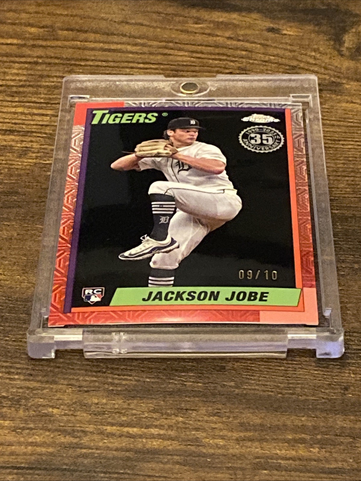 9/10 - 2025 Topps Chrome Update 1990 Jackson Jobe Black Refractor Rookie (RC)