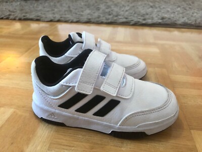 adidas Kinder Schuhe Größe 27