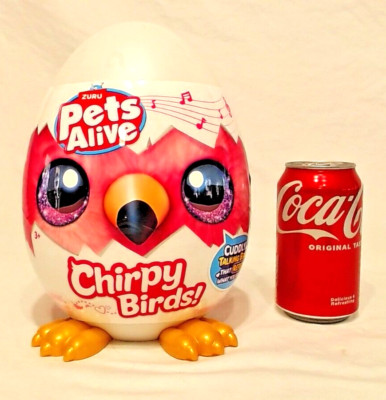 ZURU PETS ALIVE ''CHIRPY BIRDS'', INTERACTIVE CUDDLY TALKING BIRD! 9'' NEW IN EGG