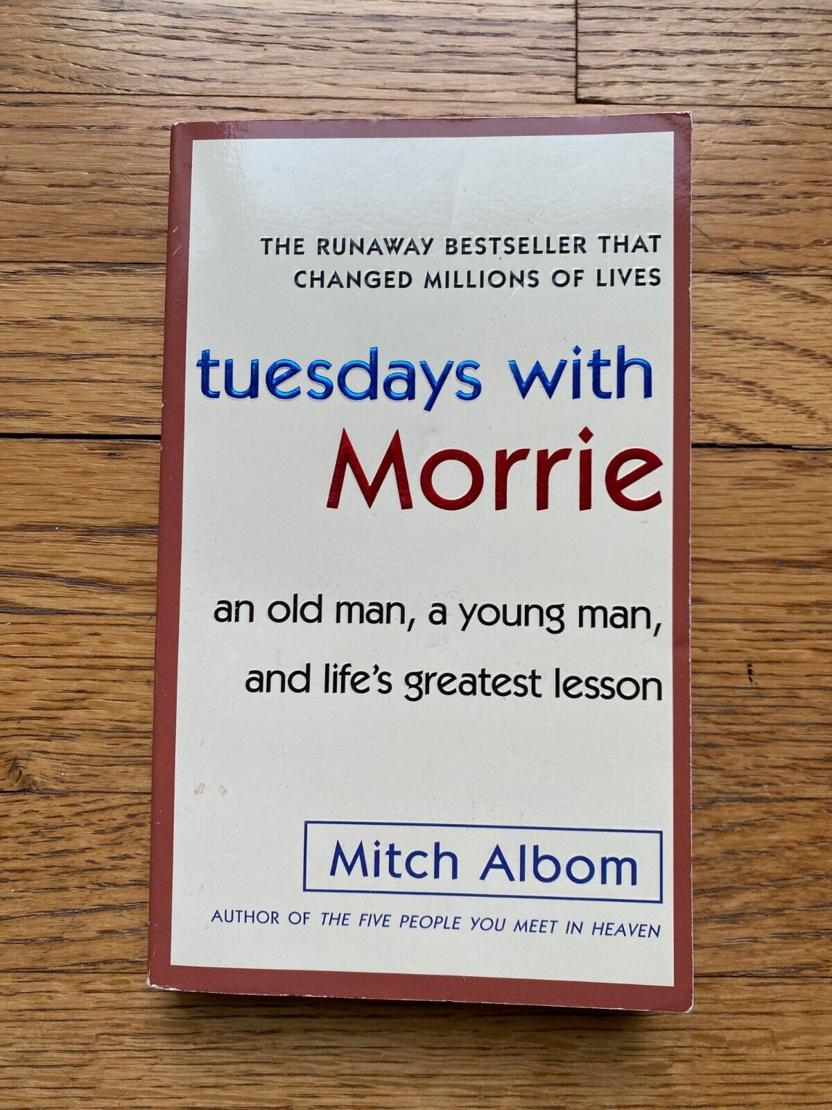 9780307275639, Tuesdays with Morrie : An