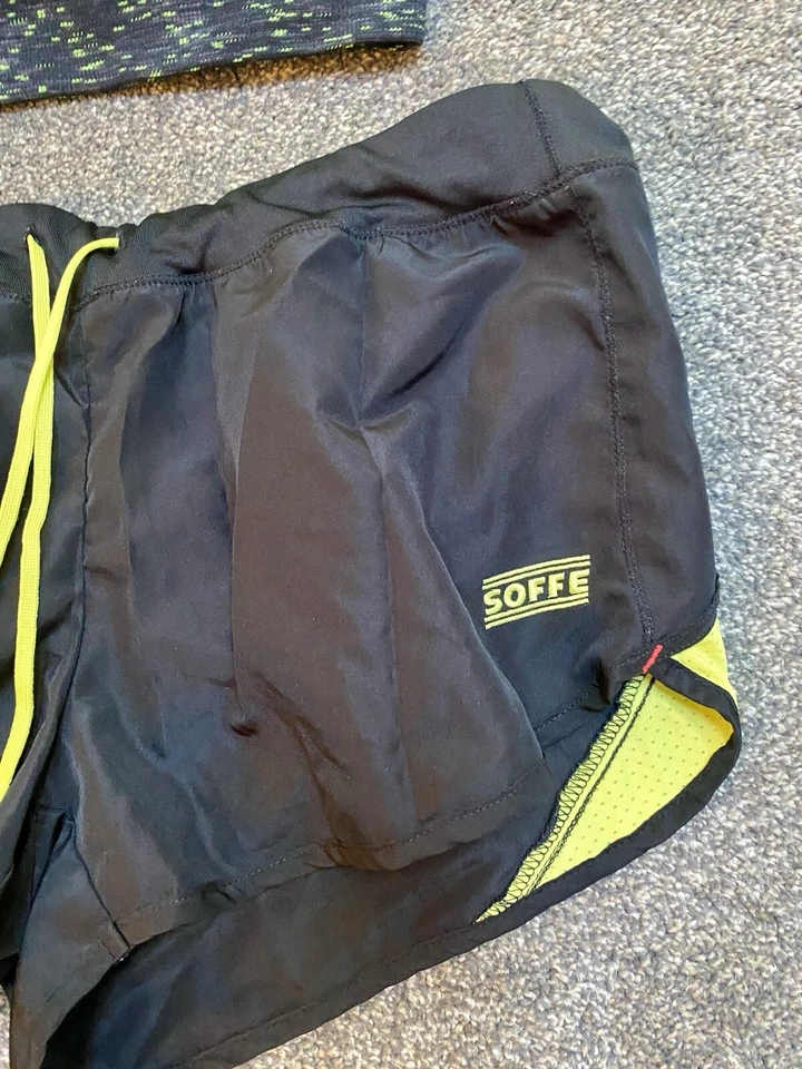 Soffe Original Forrado Pantalones Cortos para Correr Mujer’s Mediano Negro y RBX Sujetador Deportivo M Foto 2 de 3