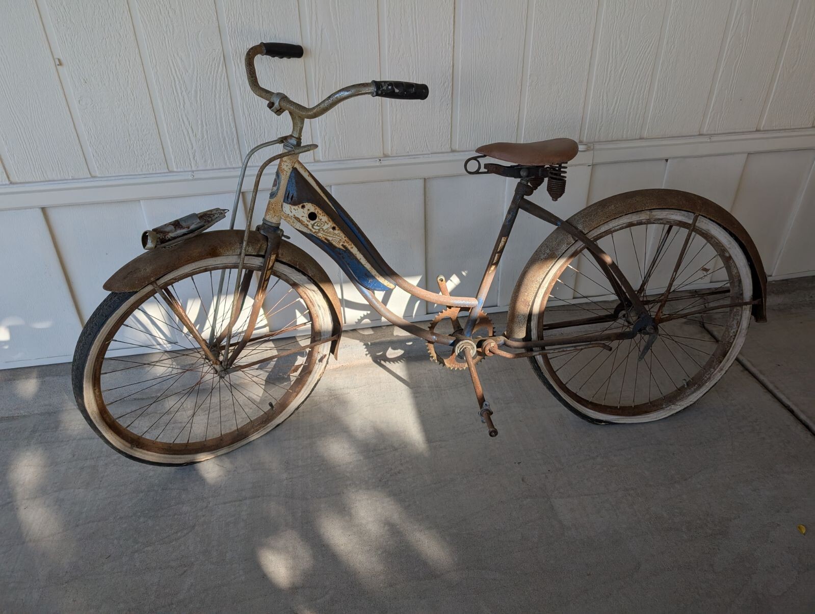 (Used) Vintage Columbia Blue & White All Original Bicycle (325.00 USD)