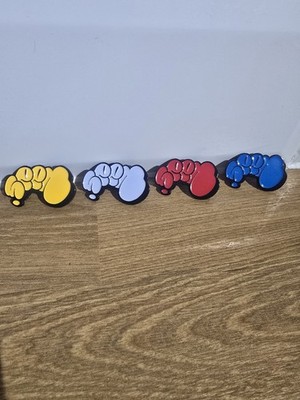 Seen graffiti pin badges collection x 4 spraycan art.