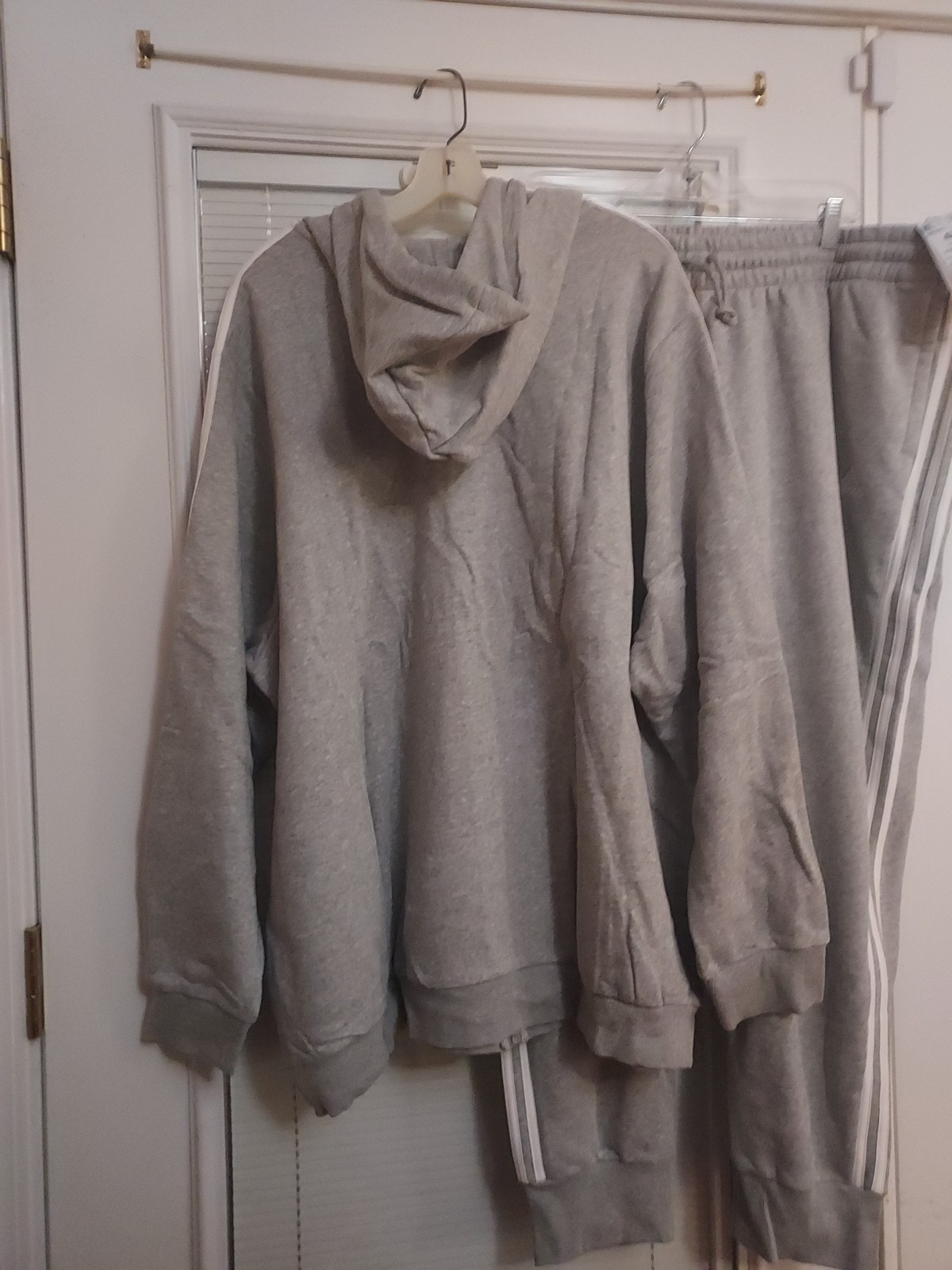 NWT ADIDAS PLUS SIZE 4X WOMEN'S GRAY 2) PIECE TRACK SUIT image 5