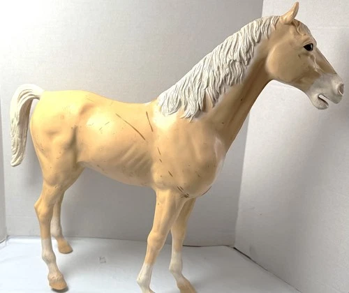 Vintage Johnny West Plastic Horse Thunderbolt Figure 12" Louis Marx 1965