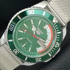 VINTAGE REFURBISHED SEIKO 5 AUTOMATIC JAPAN MENS MOVABLE BEZEL WATCH a443318-1