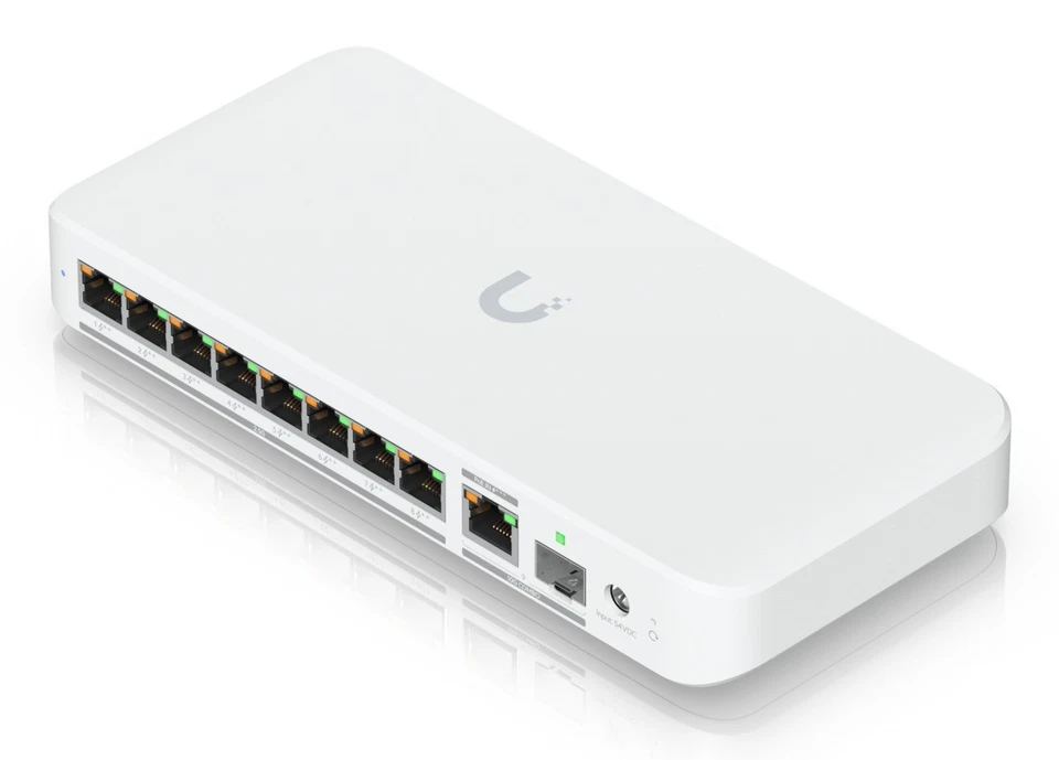 Ubiquiti UniFi Flex 2.5G PoE – 8-Port 2.5GbE PoE++ Switch with 10GbE RJ45/SFP+ - Image 3 of 4