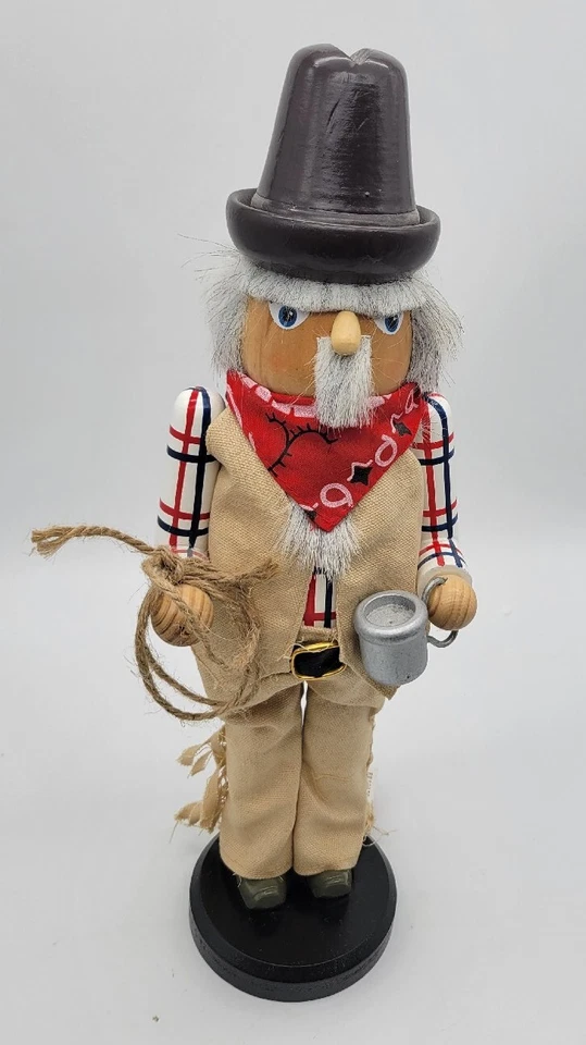 西部 Rodeo 牛仔圣诞胡桃夹子带套索马克杯头巾  — 第 2/4 张图片