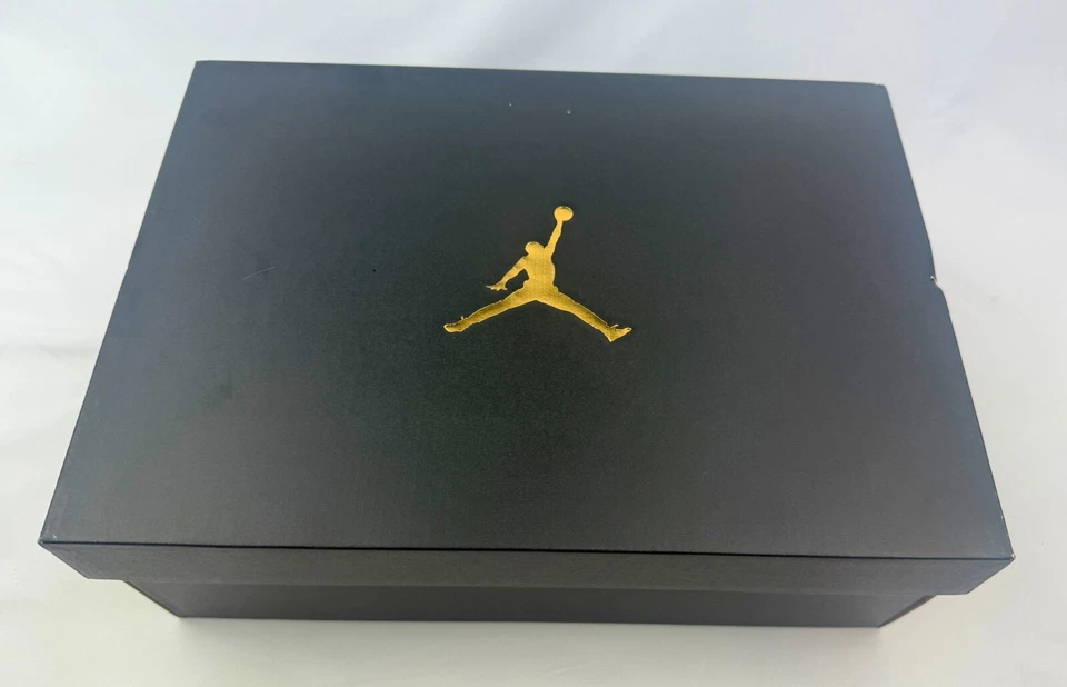 Nike Air Jordan Max Aura 2 preto cimento cinza lobo vermelho CK6636-006 masculino tamanho novo na caixa - Imagem 2 de 4