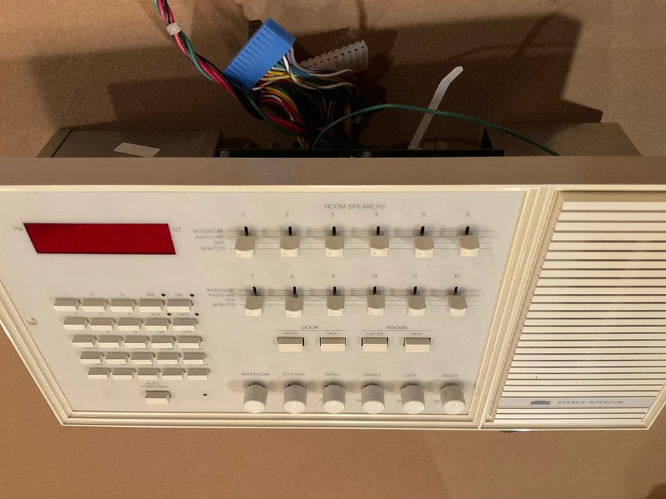 Intercomunicador de música estéreo M&S/Broan Master blanco - recién de vuelta y reconstruido Foto 4 de 4