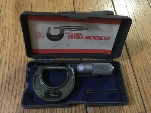 Mitutoyo No. 103-127 Outside Micrometer  0-1" with Case