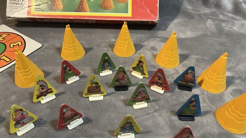 Twelve Teepee Memory An Advanced Memory Game Milton Bradley - Picture 5 of 6