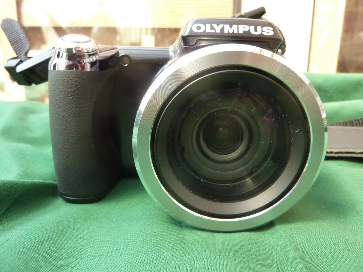 OLYMPUS SP 810UZ 14 MEGAPIXEL CAMERA