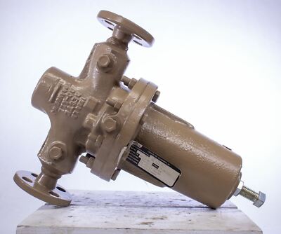 Cashco D54-4PE7-4E500000E 1/2'' 150# RF DA5 CS/CI/PE/ pressure regulator valve