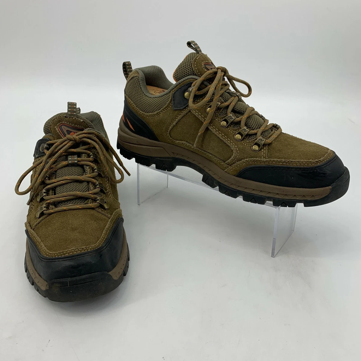 Where are camel sales crown shoes made