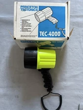 Princeton Tectonics Tec4000 Scuba Diving Flashlight 1500 Feet Pistol Grip