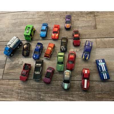 Hot Wheels Matchbox Diecast Car Lot 18pc Muscle Cars Trucks BMW VW GTO Tanker