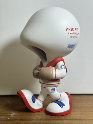 Vandul Priority Walk Vinyl Figure 