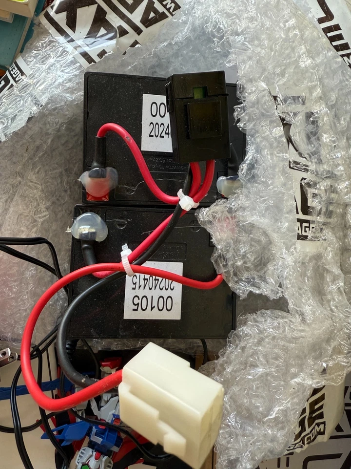 Razor Crazy Cart Battery and Charger- used - Image 3 of 3