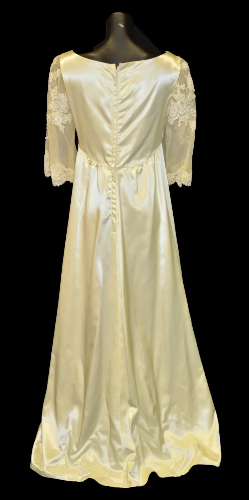 OFF WHITE Abito da sposa vintage senza marchio anni '60 bianco raso e pizzo alencon taglia 4