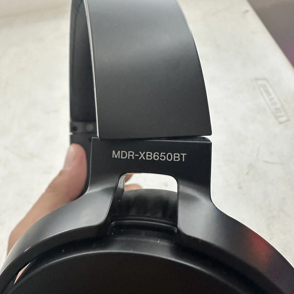 Sony MDR-XB650BT Wireless Stereo Headset Headphones Extra Bass Bluetooth Tested - Image 3 of 4