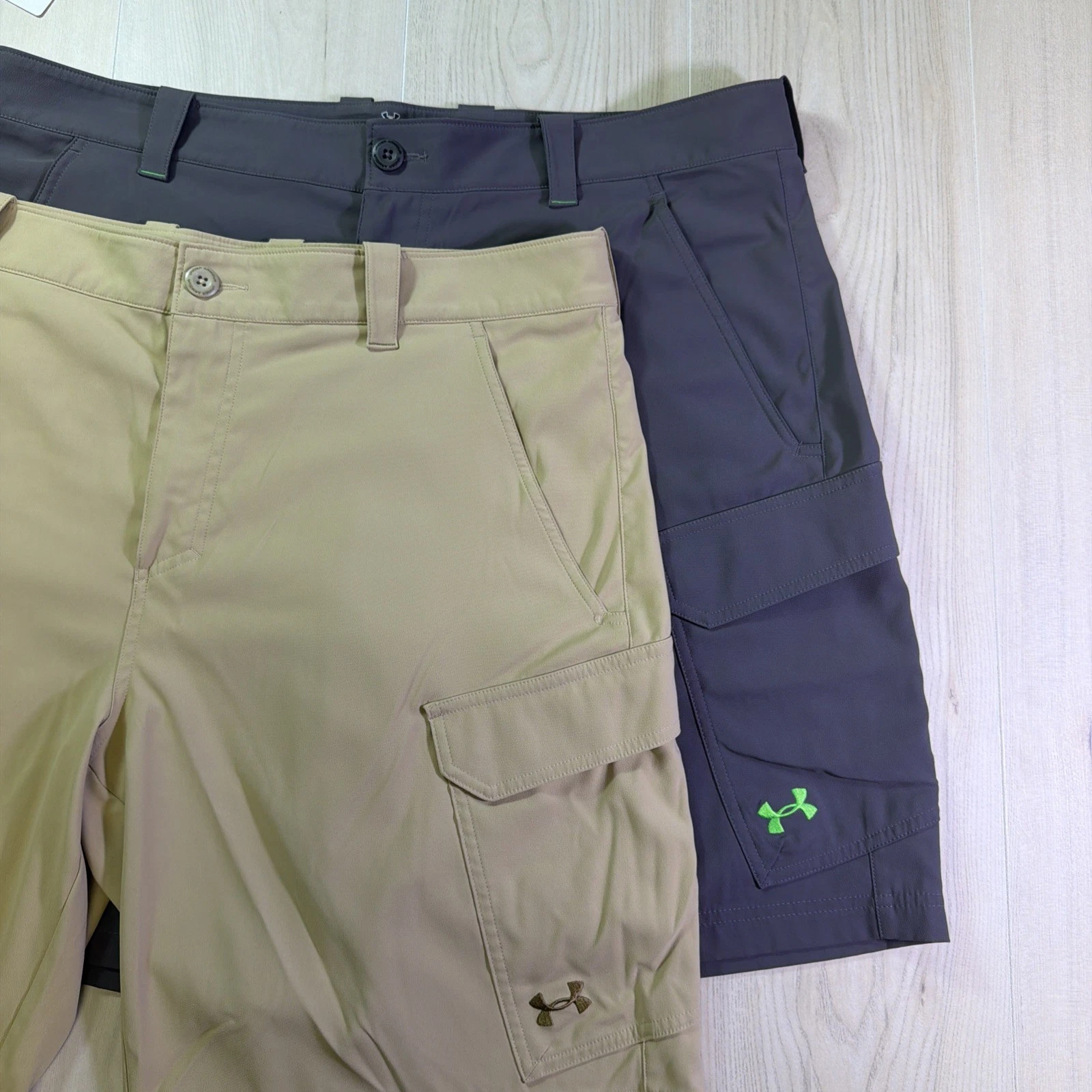 Lot Of 2 Under Armour Performance Cargo Shorts Mens Size 40 Heatgear Loose 9"
