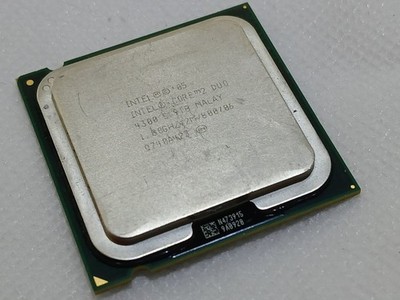   INTEL CORE 2 DUO 4300 @ 1,80 GHz LGA775 SL9TB SLA5G SLA99 - UK VERKÄUFER